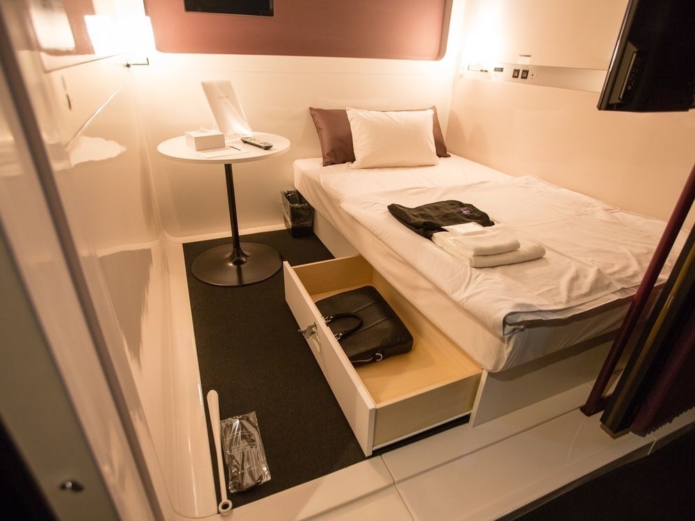 First Cabin Shinbashi Atagoyama Tokyo prefektur Exteriör bild