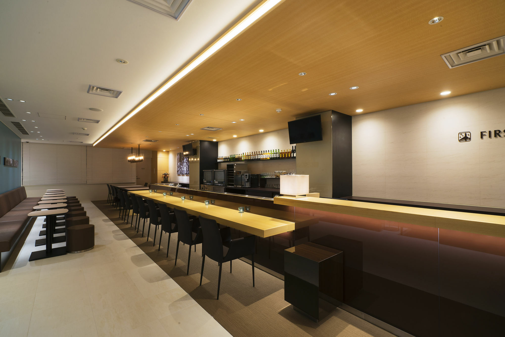 First Cabin Shinbashi Atagoyama Tokyo prefektur Exteriör bild